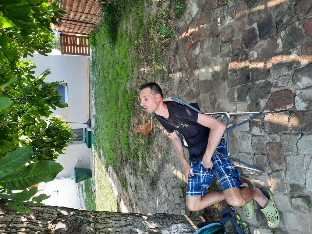 Atti és Redy a tulaj